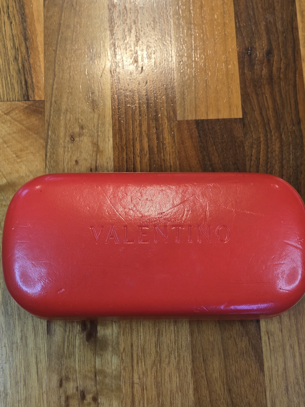 Valentino Red Hard Case Sunglasses Eyeglasses Clamshell Protective Luxury
